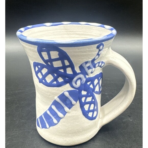 Art Studio Pottery BLUE & WHITE Glazed Butterfly/Firefly Mug Signed 12oz - Picture 1 of 9
